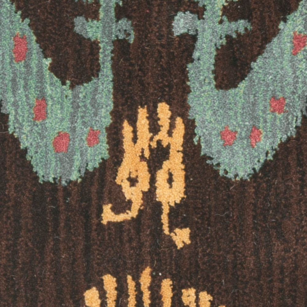 Safavieh Ikat IKT221 Hand Tufted Rug