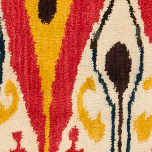 Safavieh Ikat IKT222 Hand Tufted Rug