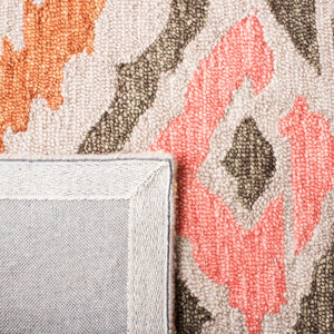 Safavieh Ikat IKT337 Hand Tufted Rug