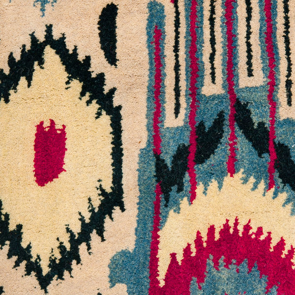 Safavieh Ikat IKT466 Hand Tufted Rug