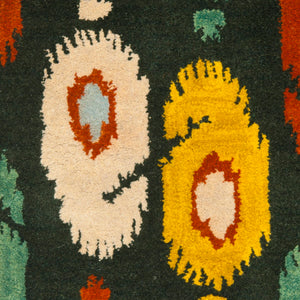 Safavieh Ikat IKT471 Hand Tufted Rug