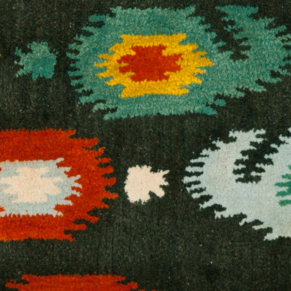 Safavieh Ikat IKT471 Hand Tufted Rug