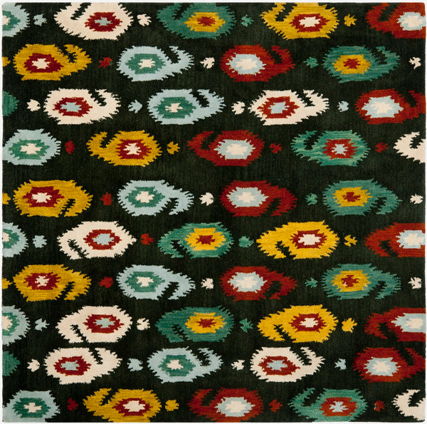 Safavieh Ikat IKT471 Hand Tufted Rug