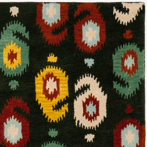 Safavieh Ikat IKT471 Hand Tufted Rug