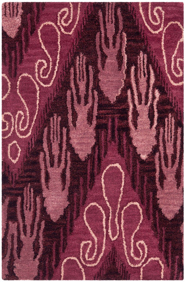 Safavieh Ikat IKT473 Hand Tufted Rug