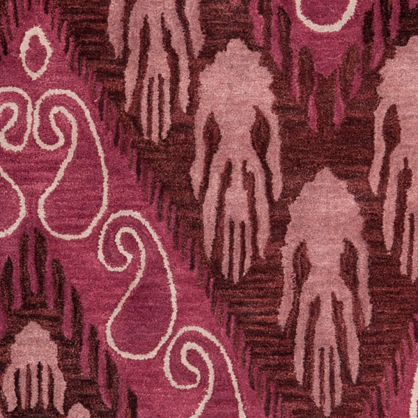 Safavieh Ikat IKT473 Hand Tufted Rug