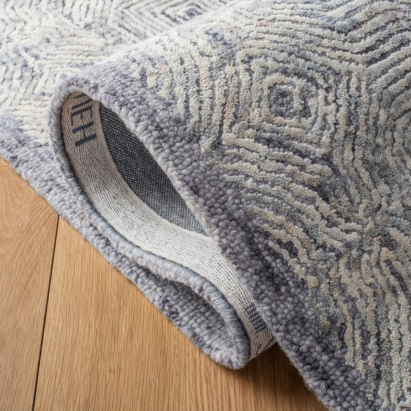 Safavieh Ikat 506 Hand Tufted Wool Contemporary Rug IKT506G-9