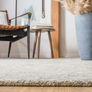 Safavieh Ikat 703 Hand Tufted Wool Rug IKT703B-8