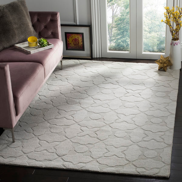Safavieh Impressions IM820 Hand Loomed Rug
