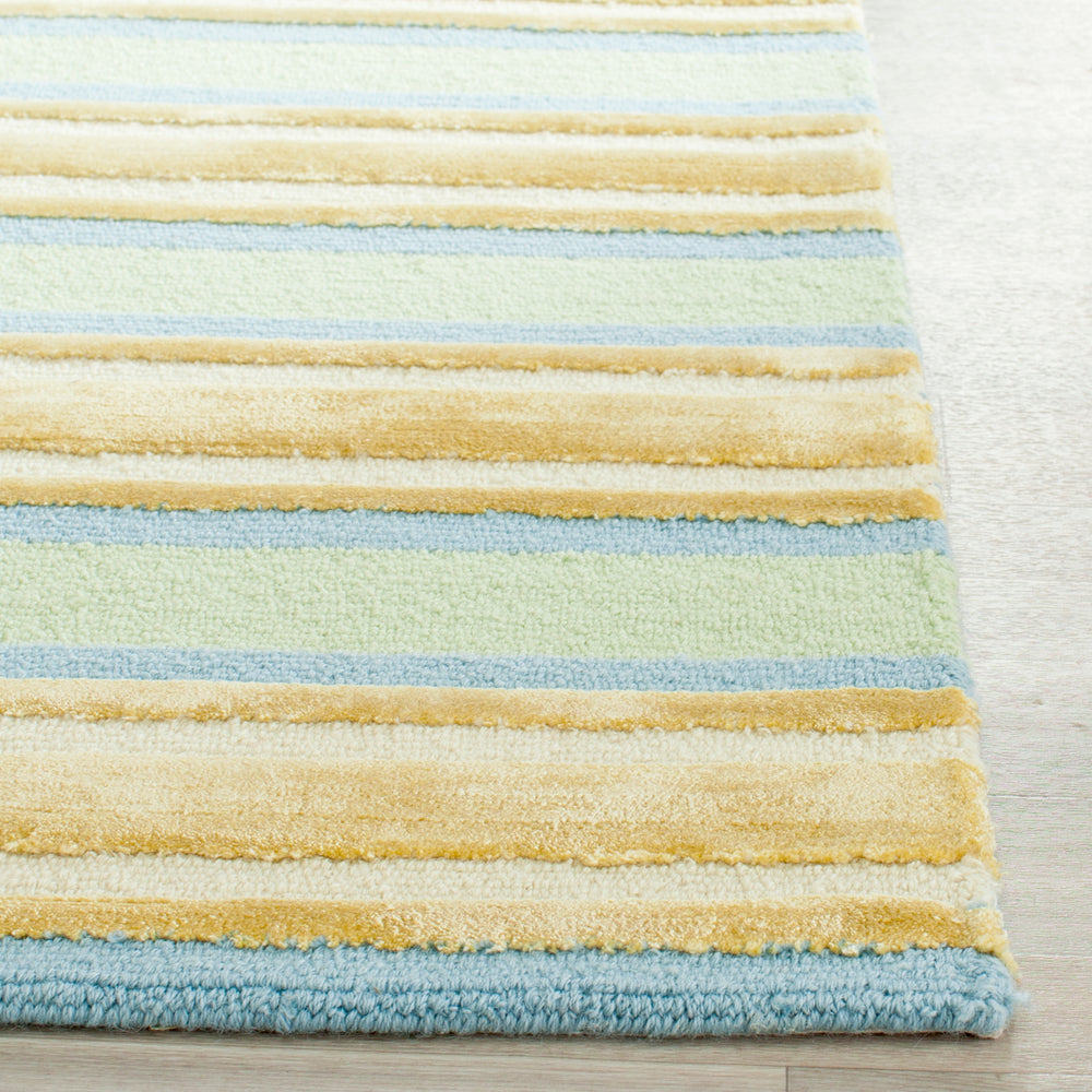 Safavieh Isaac IMR354 Hand Tufted Rug