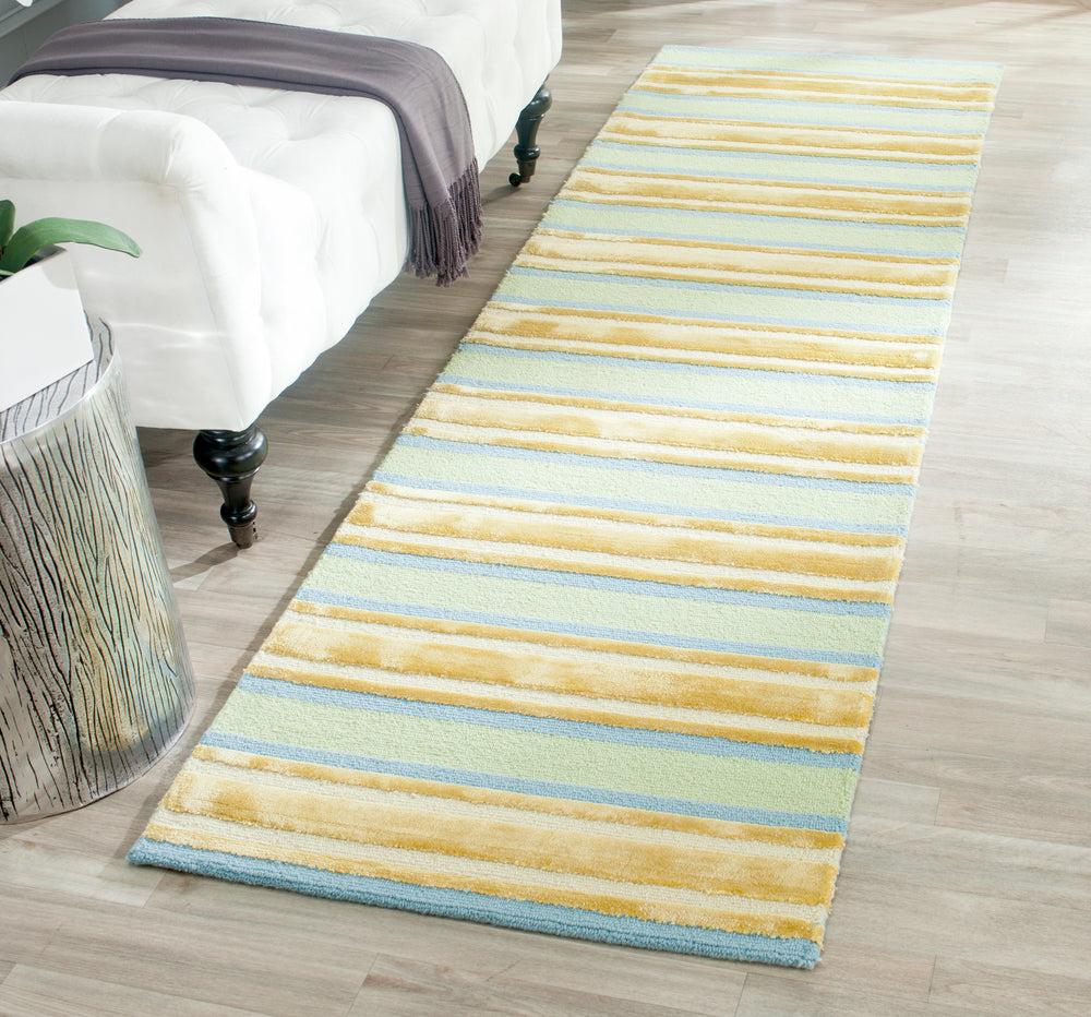 Safavieh Isaac IMR354 Hand Tufted Rug