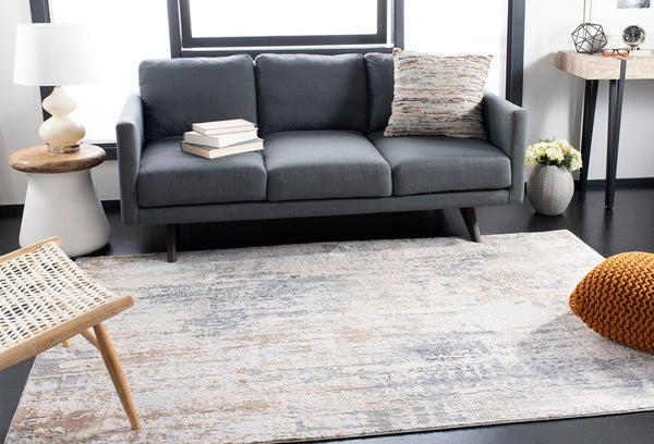 Safavieh Invista INV432 Power Loomed Rug