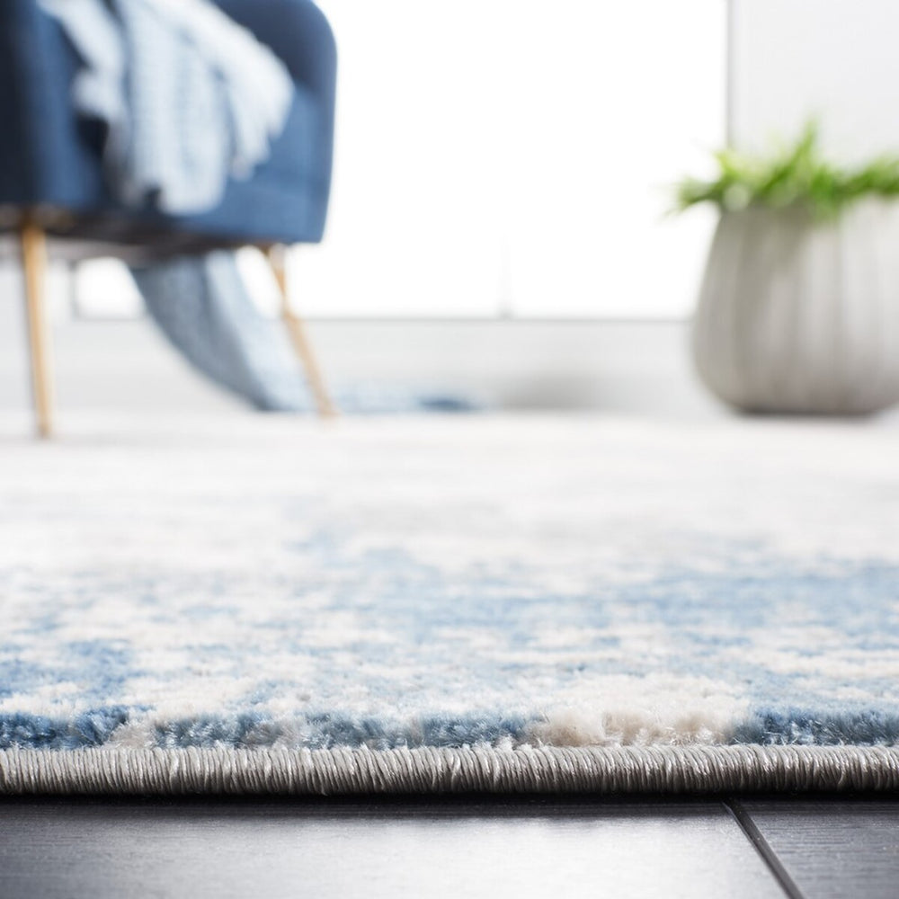 Safavieh Invista 481 Power Loomed 80% Polypropylene/20% Polyester Contemporary Rug INV481F-4