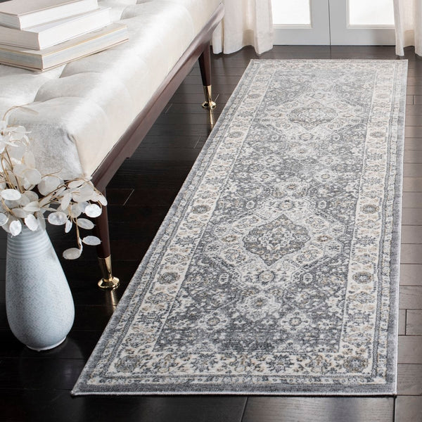 Safavieh Isabella 916 Power Loomed Polypropylene Transitional Rug ISA916F-8SQ