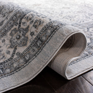 Safavieh Isabella ISA916 Power Loomed Rug