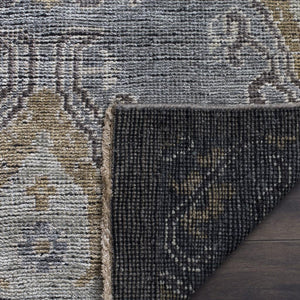 Safavieh Izmir 124 Hand Knotted New Zealand Wool Rug IZM124A-10