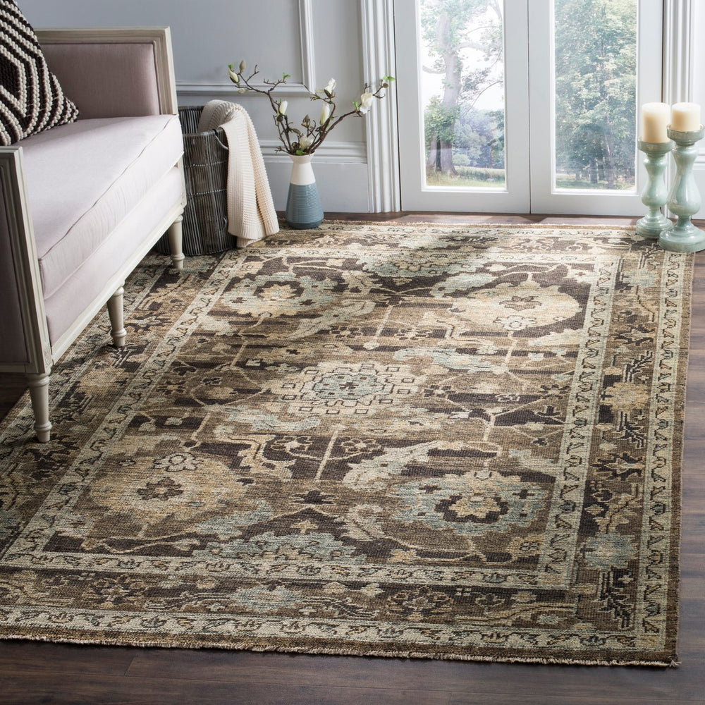 Safavieh Izmir IZM175 Hand Knotted Rug