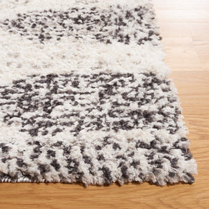 Safavieh Jericho Shag 108 Power Loomed Polyester Shag & Flokati Rug JER108A-9