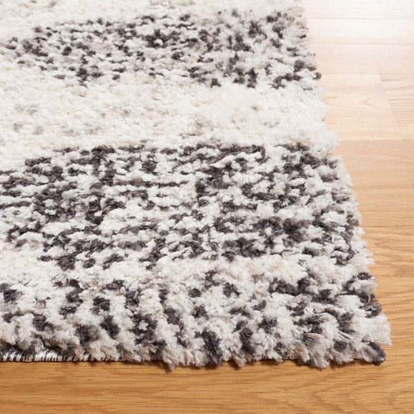 Safavieh Jericho Shag 108 Power Loomed Polyester Shag & Flokati Rug JER108A-9