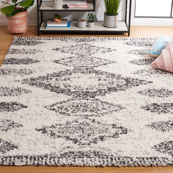 Safavieh Jericho Shag 108 Power Loomed Polyester Shag & Flokati Rug JER108A-9