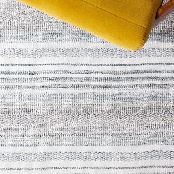 Safavieh Kilim 275 Hand Woven Polyester Rug KLM275F-8