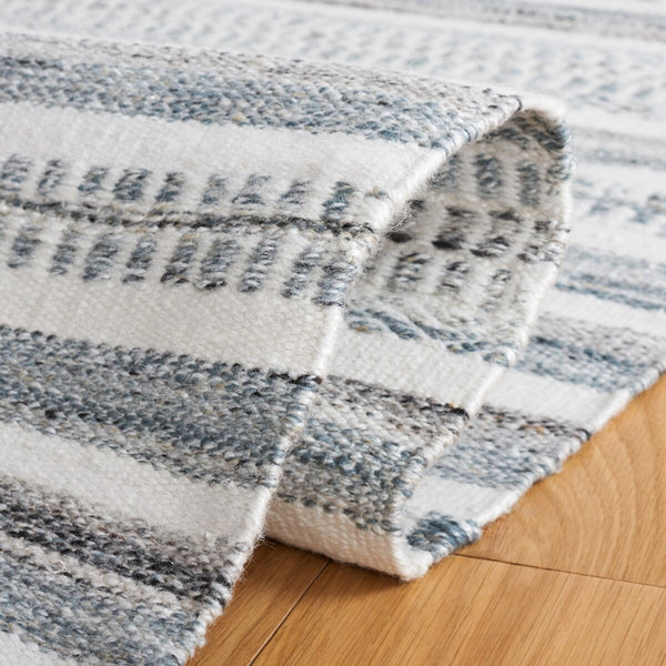 Safavieh Kilim 276 Hand Woven Polyester Rug KLM276F-8