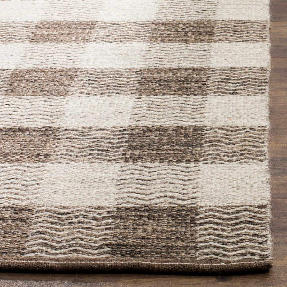Safavieh Kilim KLM351 Hand Woven Rug