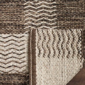 Safavieh Kilim KLM351 Hand Woven Rug