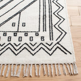 Safavieh Kilim 526 80% Wool, 20% Cotton Hand Loomed Fringe: 8cm Rug KLM526A-8