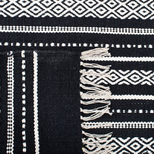 Kilim 702 Flatweave Cotton Pile Rug – Luxurious 100% Cotton, Soft Texture, Handcrafted Elegance from India