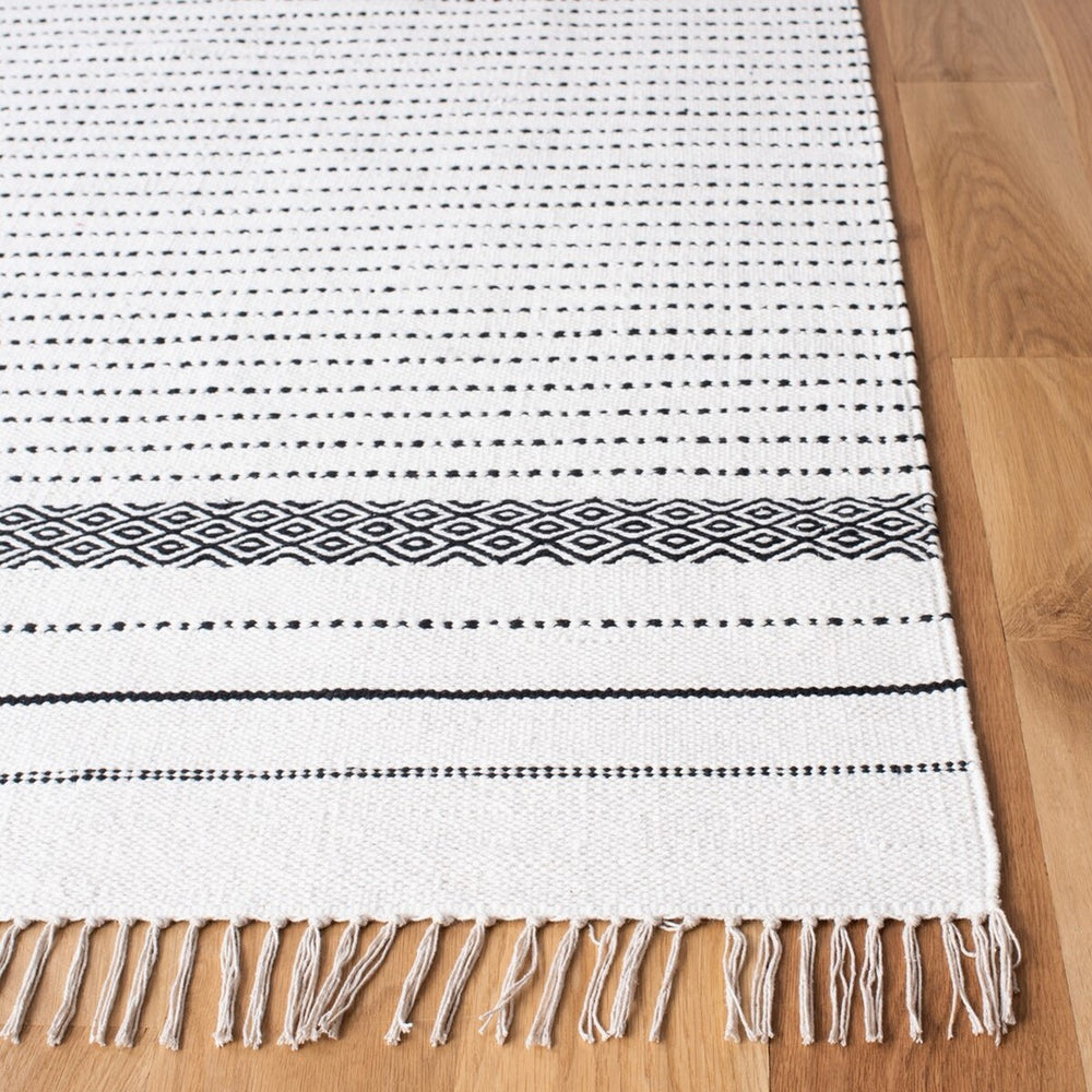 Kilim Flatweave Cotton Pile Rug - Stylish, Durable, and Cozy Addition for Your Home Decor Essentials