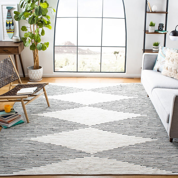 Kilim Flatweave Rug - Luxurious 100% Cotton Pile, Soft Texture, Handcrafted in India for Your Home