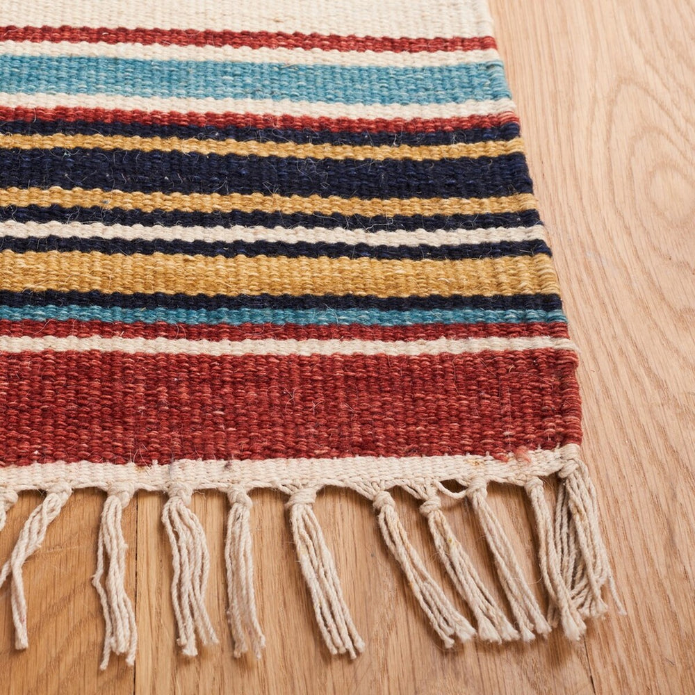 Kilim 711 Handcrafted Flat Weave Rug - Luxurious 80% Wool & 20% Cotton for Timeless Style