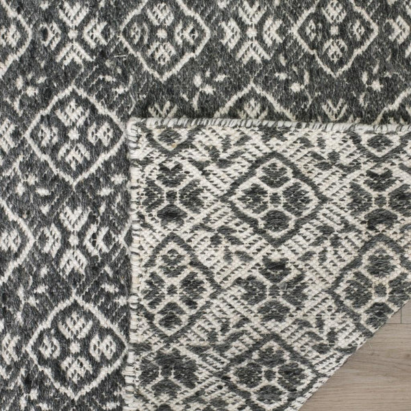 Kilim Hand Woven Wool Pile Rug from India – Luxurious and Durable Artisan Craftsmanship for Any Space