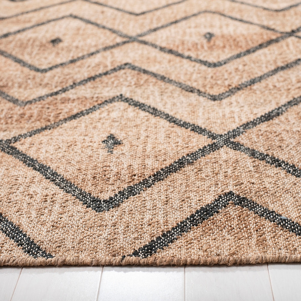 Kilim Hand Loomed Jute and Cotton Rug from India - Luxurious Design for Elegant Home Decor