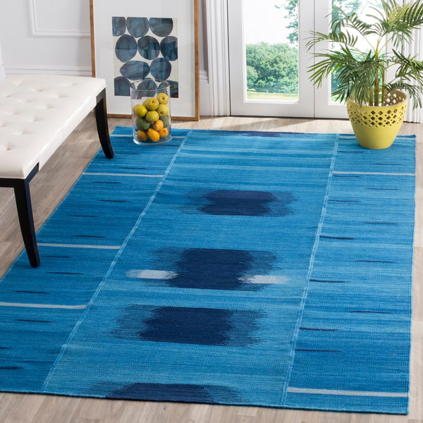 Safavieh Kilim KLM810 Hand Woven Rug