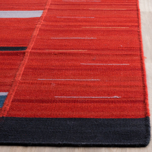Safavieh Kilim KLM814 Hand Woven Rug