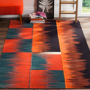 Safavieh Kilim KLM815 Hand Woven Rug