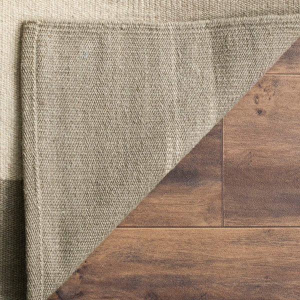 Safavieh Kilim KLM960 Hand Woven Rug