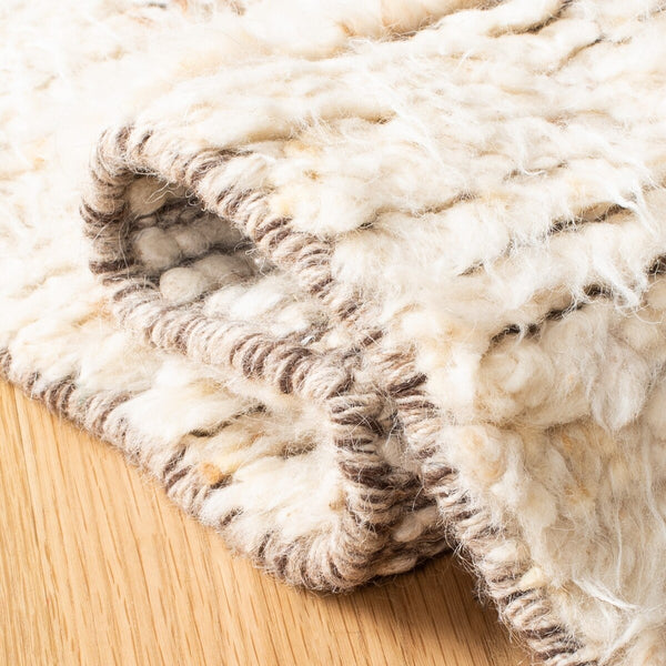 Safavieh Kenya 115 Hand Knotted 90% Wool/10% Cotton Rug KNY115A-9