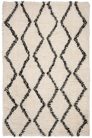 Kenya 250  Hand Woven 100% Imported Blended Wool Rug Black / Ivory