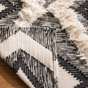 Safavieh Kenya KNY454 Hand Woven Rug