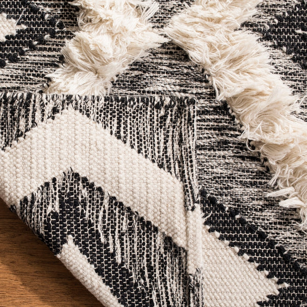 Safavieh Kenya KNY454 Hand Woven Rug