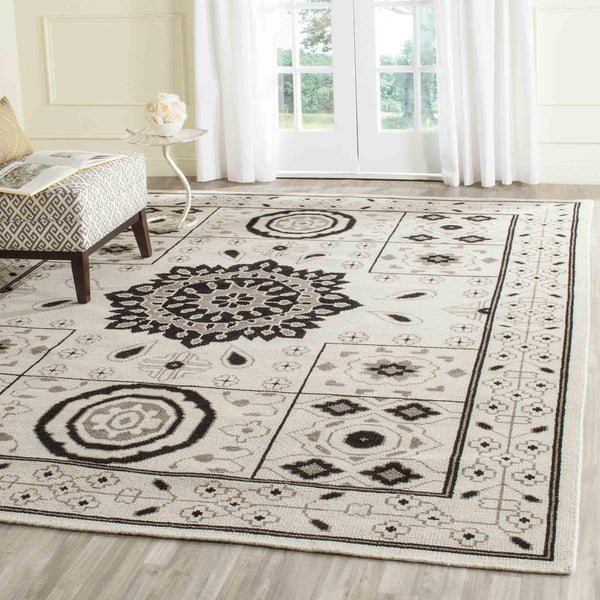 Safavieh Kenya 625 Hand Knotted 80% Wool/20% Cotton Rug KNY625A-2