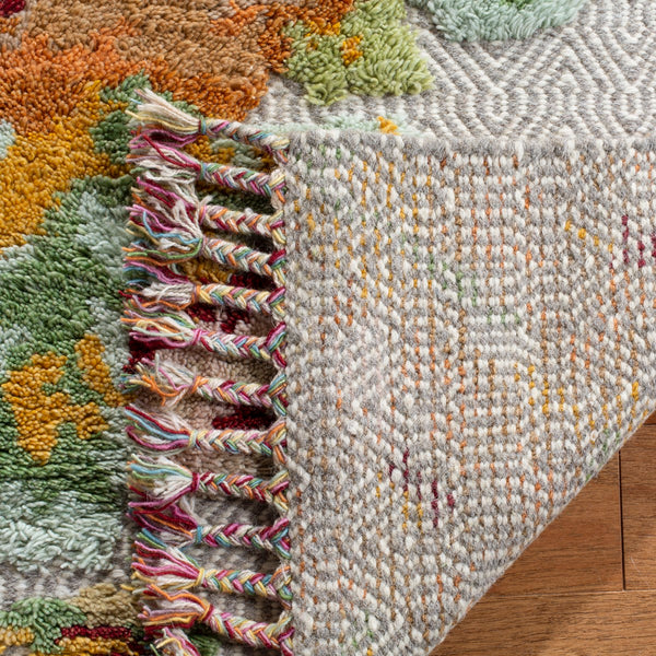 Safavieh Kenya KNY801 Hand Knotted Rug