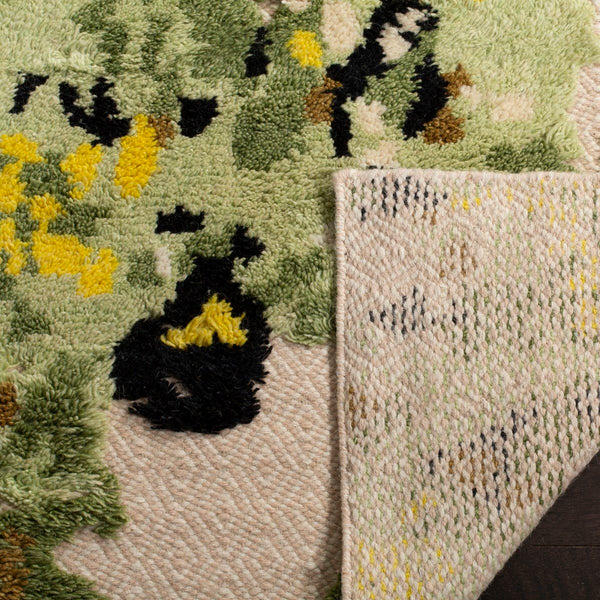 Safavieh Kenya KNY804 Hand Knotted Rug