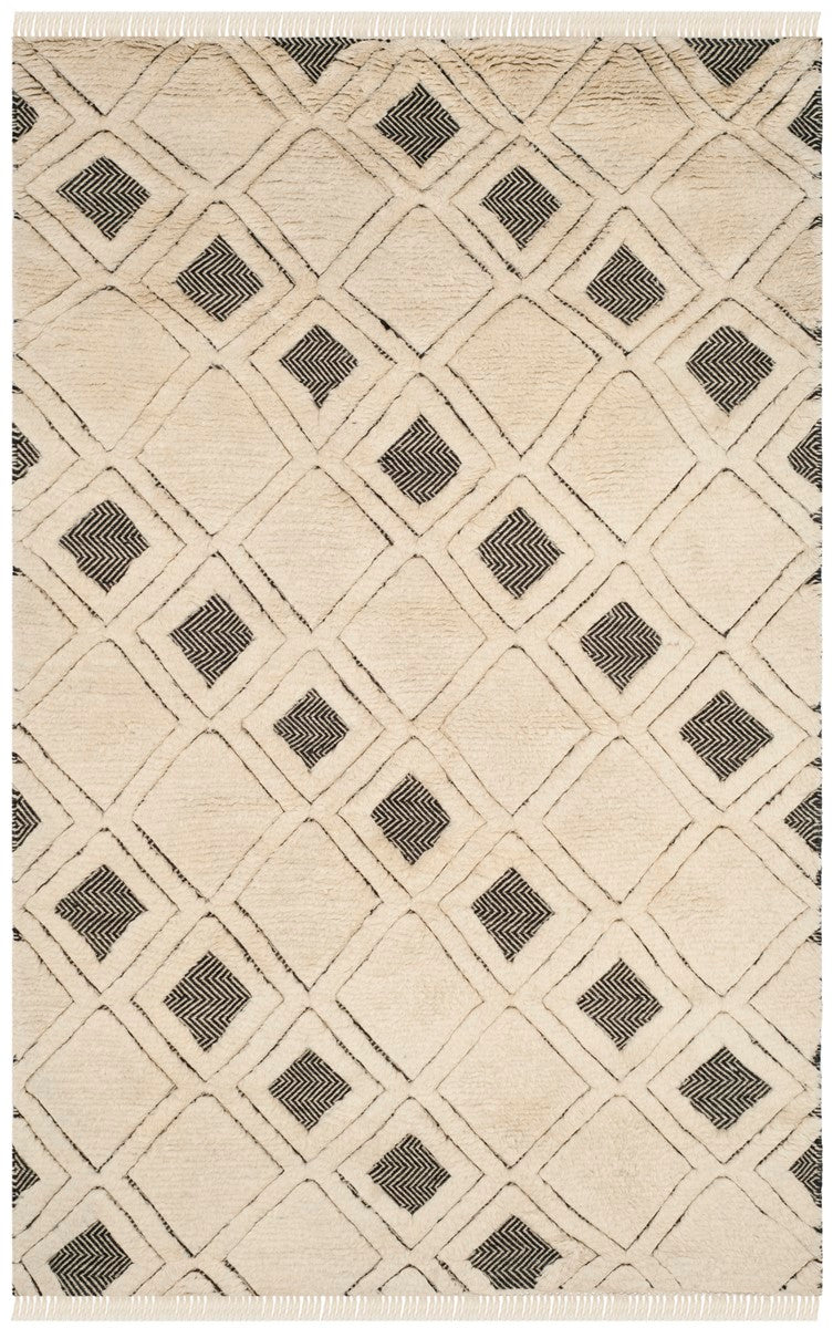Safavieh Kenya KNY805 Hand Knotted Rug
