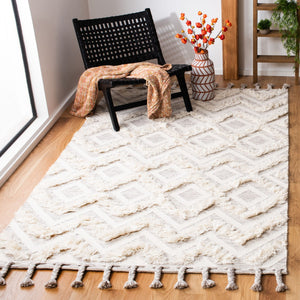 Kenya 957  Hand Woven 100% Wool Pile Rug Ivory / Grey