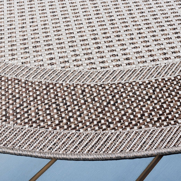 Lakeside 200 Lakeside 228 Outdoor Power Loomed Polypropylene Pile Rug Beige / Brown