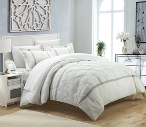 Veronica White Queen 3 Piece Duvet Set